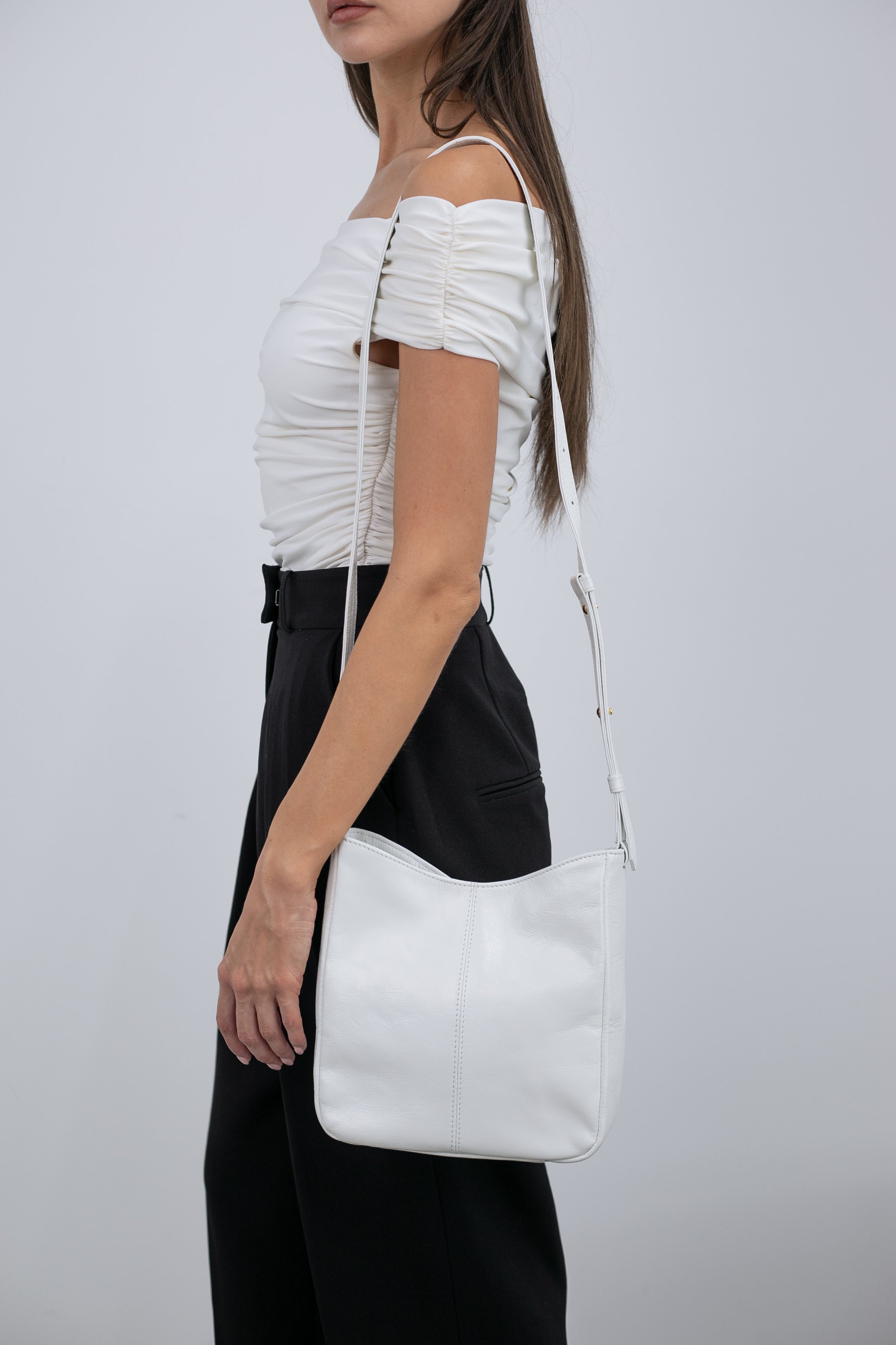 Ruby_Crossbody_White-Luxury-Italian-Handbag-Adjustable_Crossbody_Model