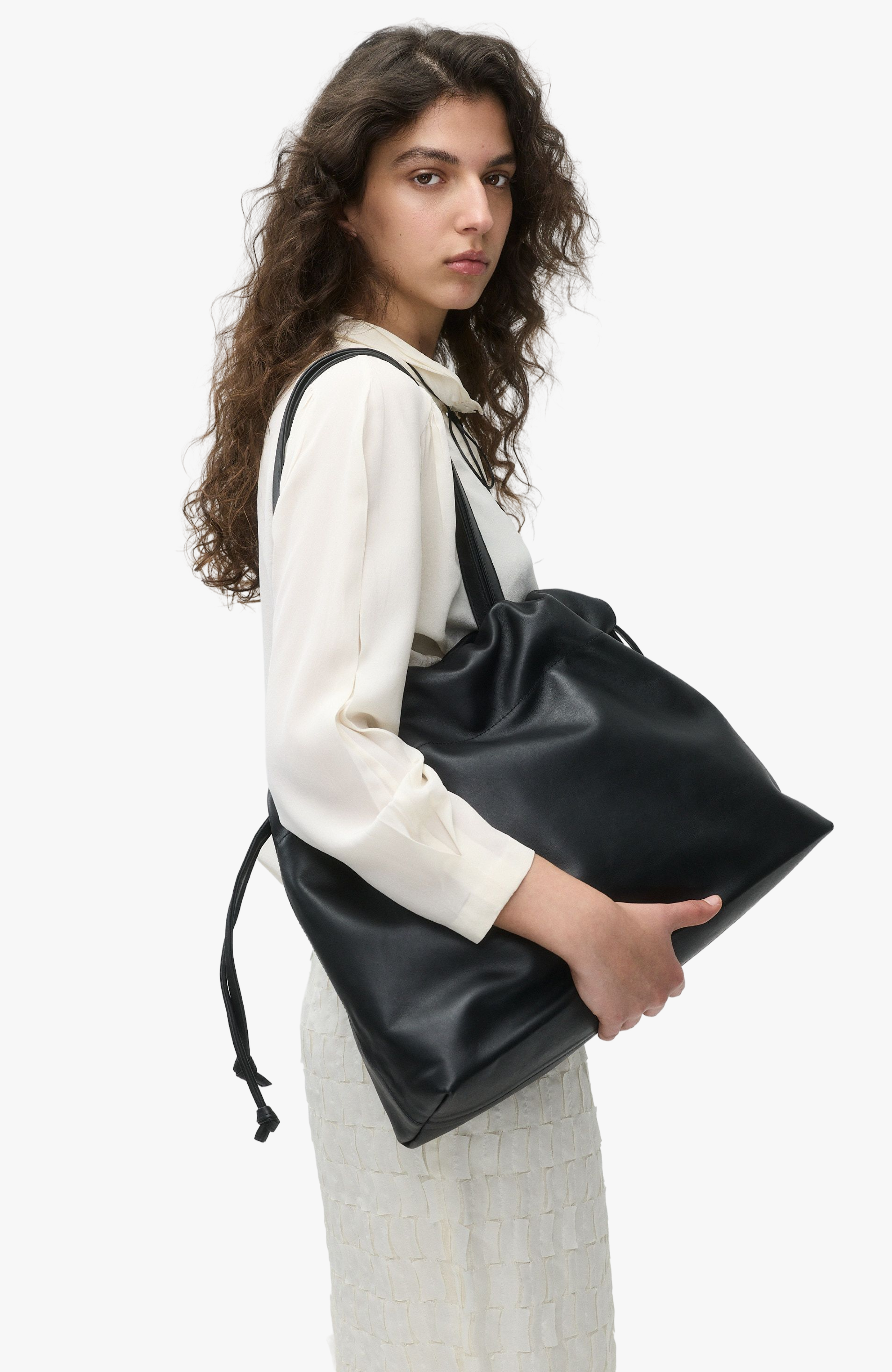 ASISI TOTE