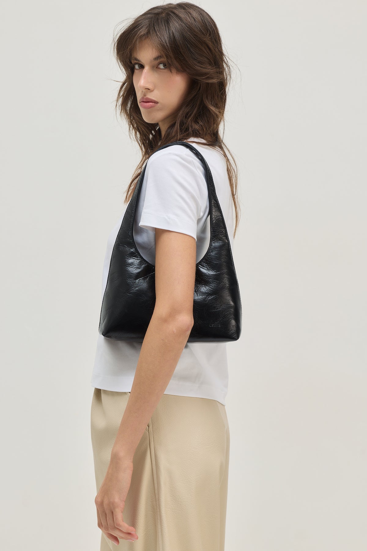 DANI HOBO BLACK