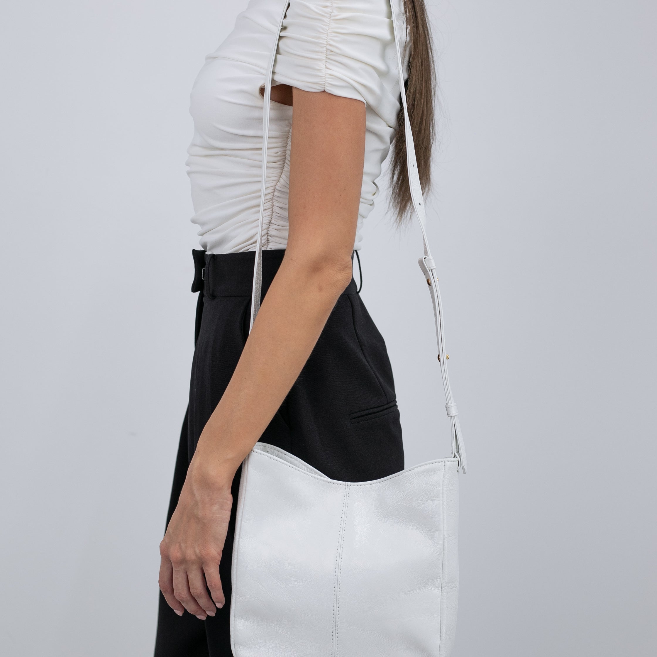 Ruby_Crossbody_White-Luxury-Italian-Handbag-Adjustable_Crossbody_Model